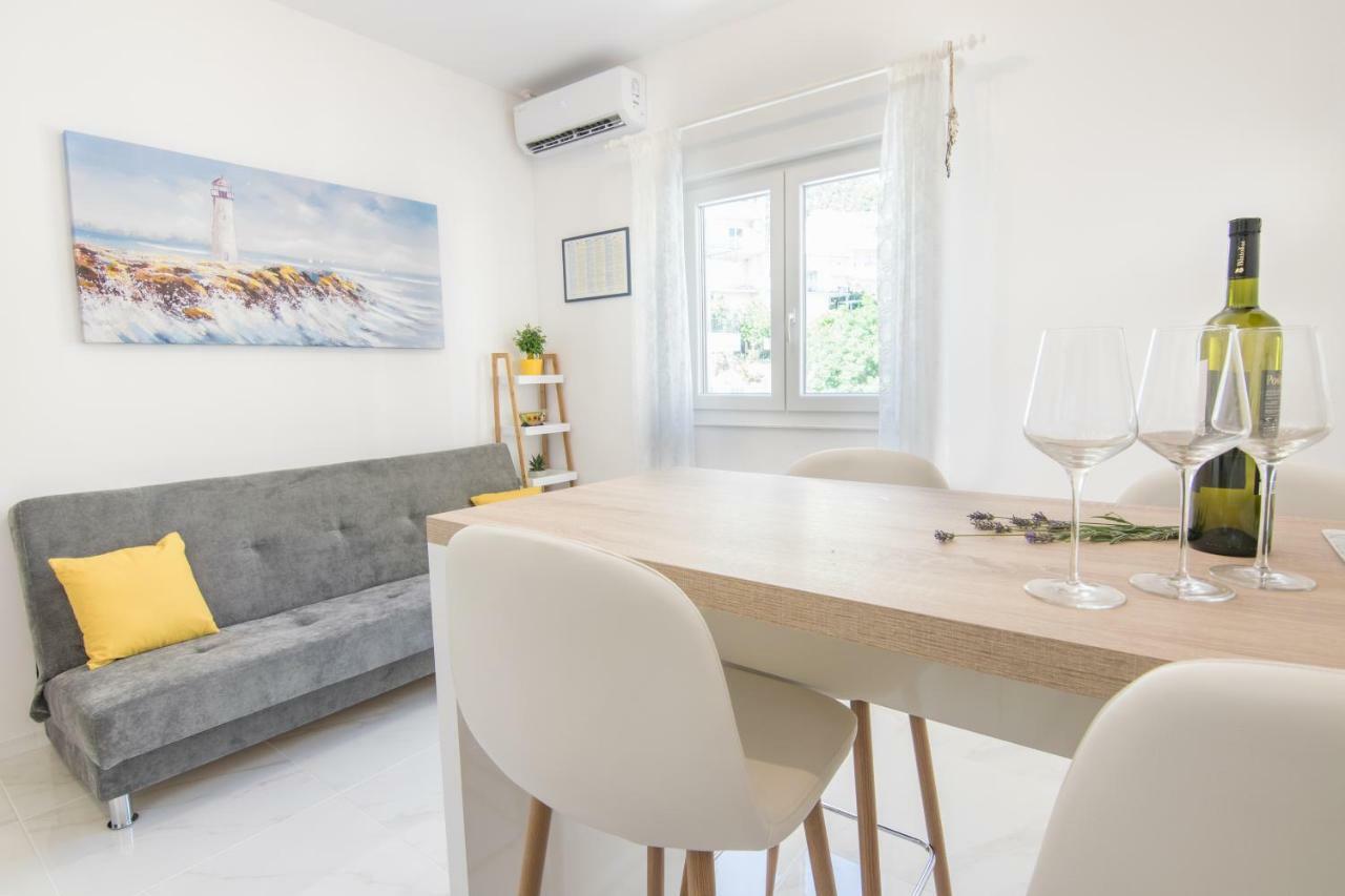 מאקרסקה Apartment Holiday מראה חיצוני תמונה