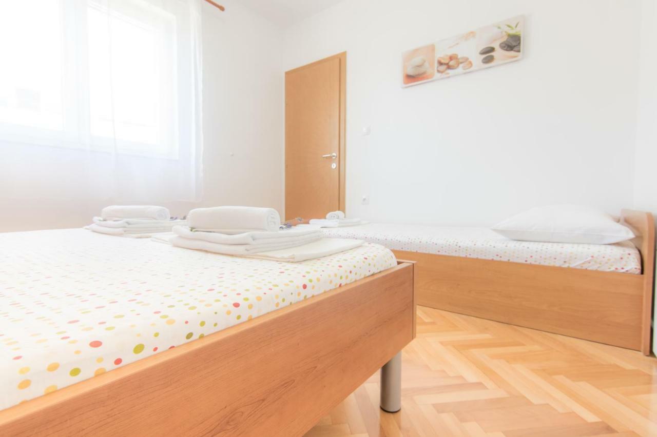 מאקרסקה Apartment Holiday מראה חיצוני תמונה